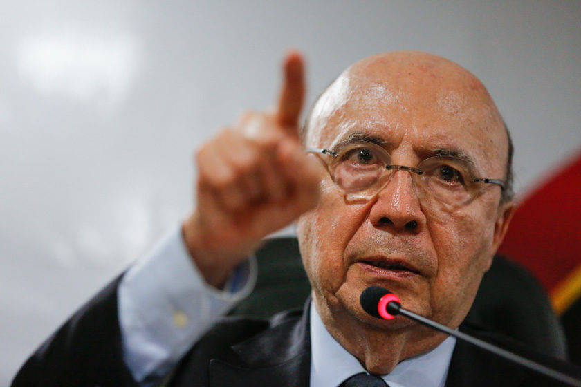 Brasil precisa encontrar o equilíbrio e o caminho da paz, diz Meirelles