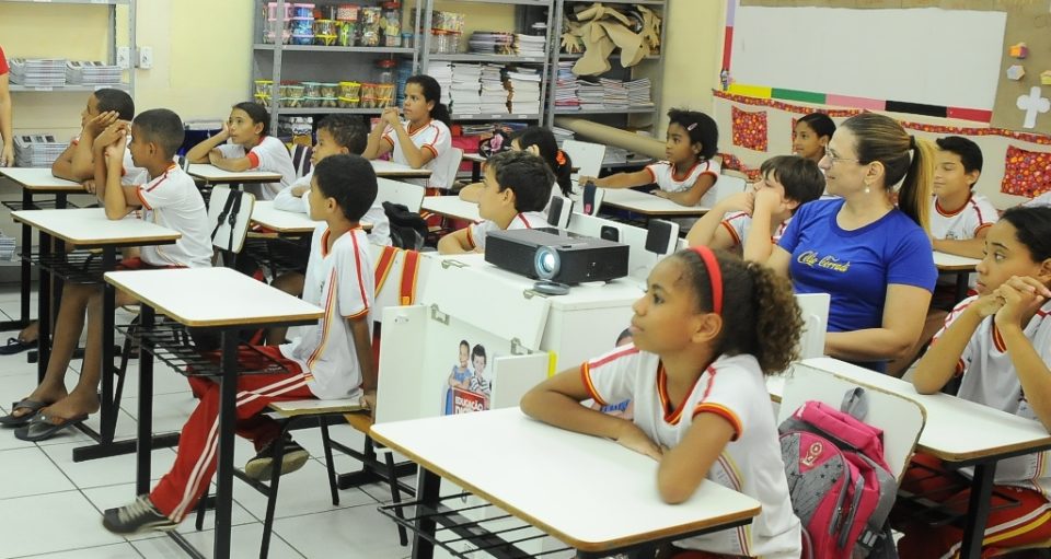 Gasto com educação em Marília continua abaixo do mínimo exigido