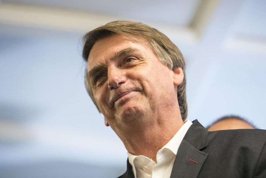 Cirurgia vai tirar Bolsonaro de atos na rua até as eleições em 1º turno