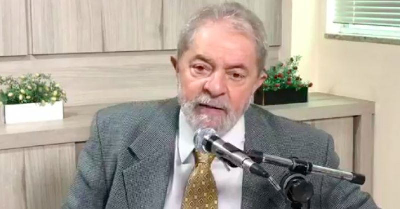 No rádio, Lula diz que vai ‘reconstruir o País’