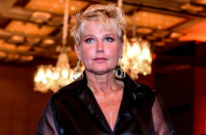 Xuxa fala sobre fã que morreu ao recebê-la em aeroporto na Argentina