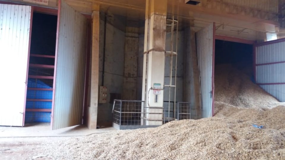 Trabalhador morre soterrado por toneladas de amendoim em Tupã