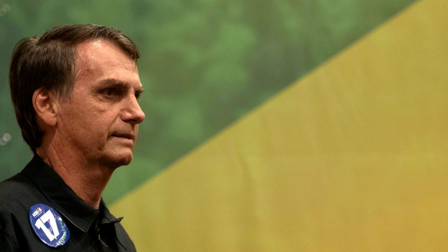 Bolsonaro lidera pesquisa CNT/MDA no 2º turno