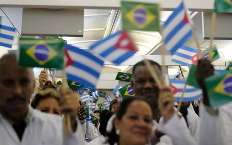 Mais de mil médicos cubanos já deixaram o Brasil, informa OPAS