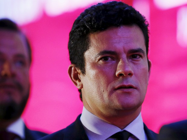 Moro convida chefe no PR para direção-geral da PF