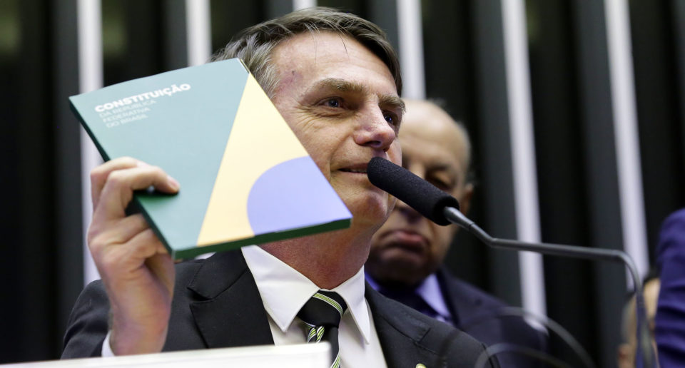 ‘Na Democracia só há um norte, o da Constituição’, discursa Bolsonaro