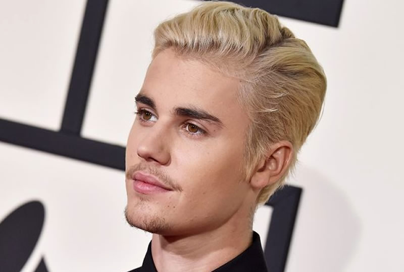 Justin Bieber diz querer ser mais paciente e altruísta, como Jesus