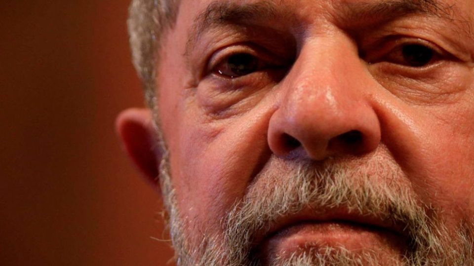 Lava Jato denuncia Lula por lavagem de R$ 1 milhão