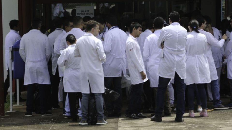 Ministério prorroga inscrição para Mais Médicos até 7 de dezembro