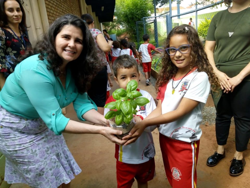 Fundo Social implanta Horta Educativa na Emef Nelson Gabaldi