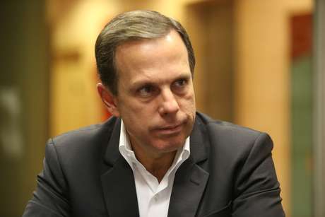 Doria anuncia mais dois secretários e fica à espera de Meirelles