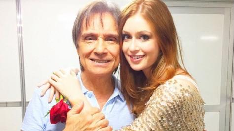 Marina Ruy Barbosa canta com Roberto Carlos em especial da Globo