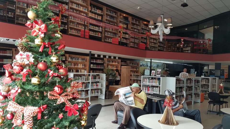 Secretaria da Cultura realiza Noite Natalina na Biblioteca