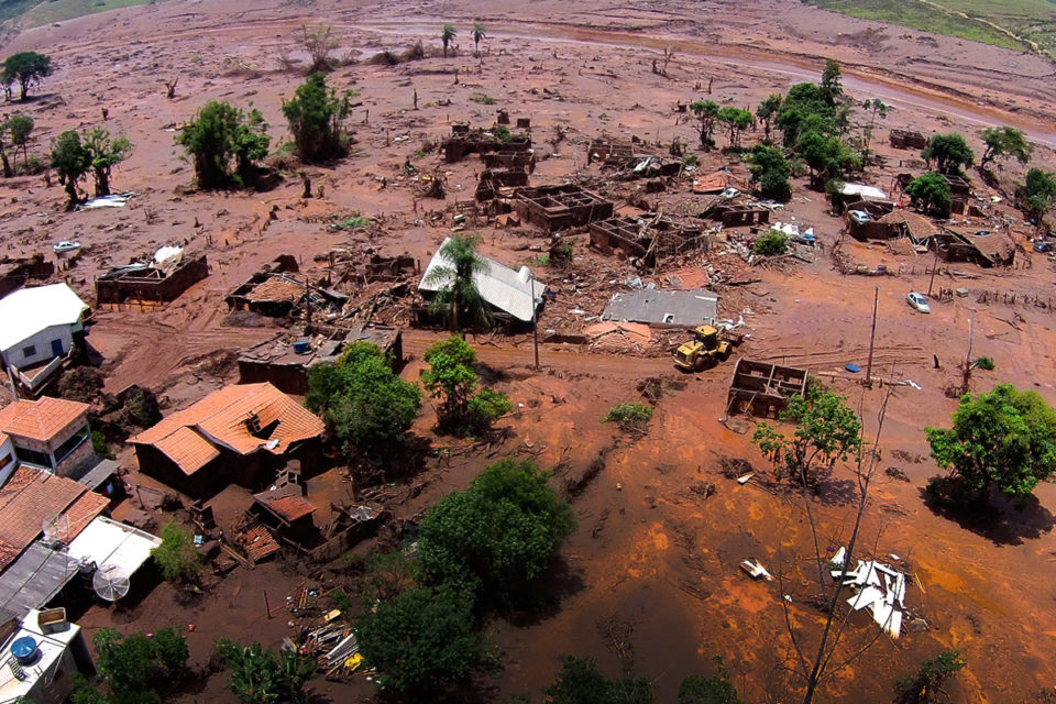 ONU critica omissão por tragédia de Mariana