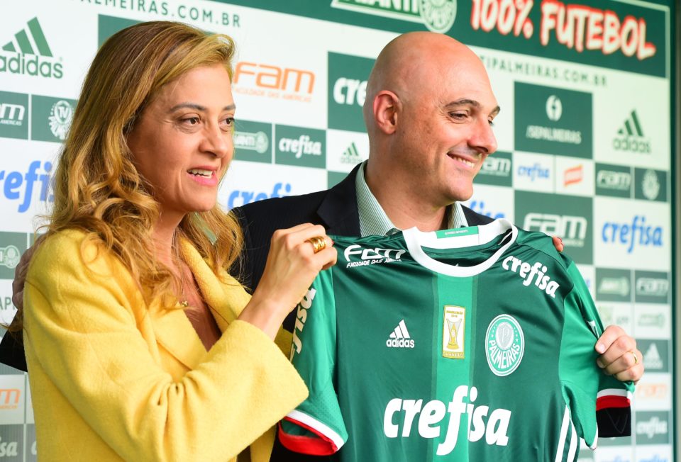 Palmeiras e Crefisa vão anunciar renovação de contrato nesta quarta
