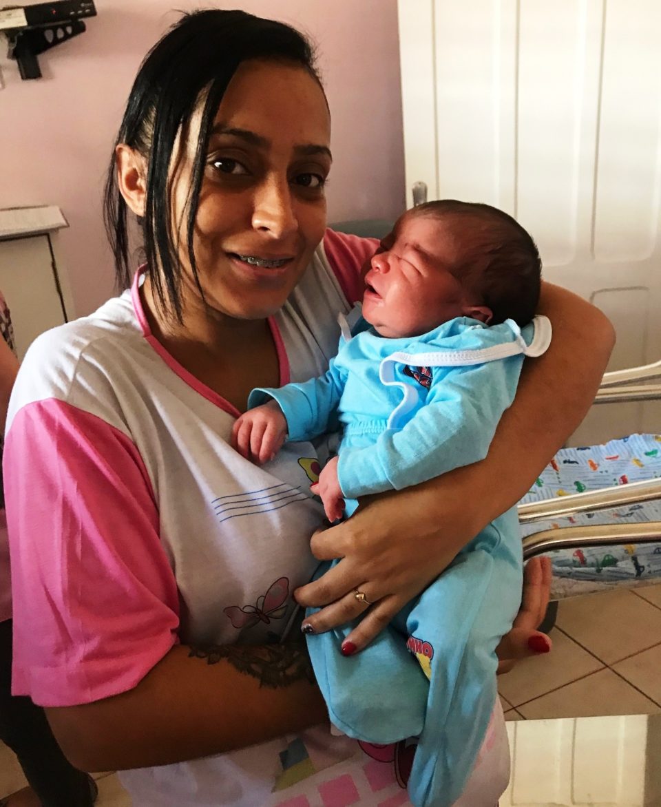 Primeiro bebê do ano em Marília nasce na Maternidade e Gota de Leite