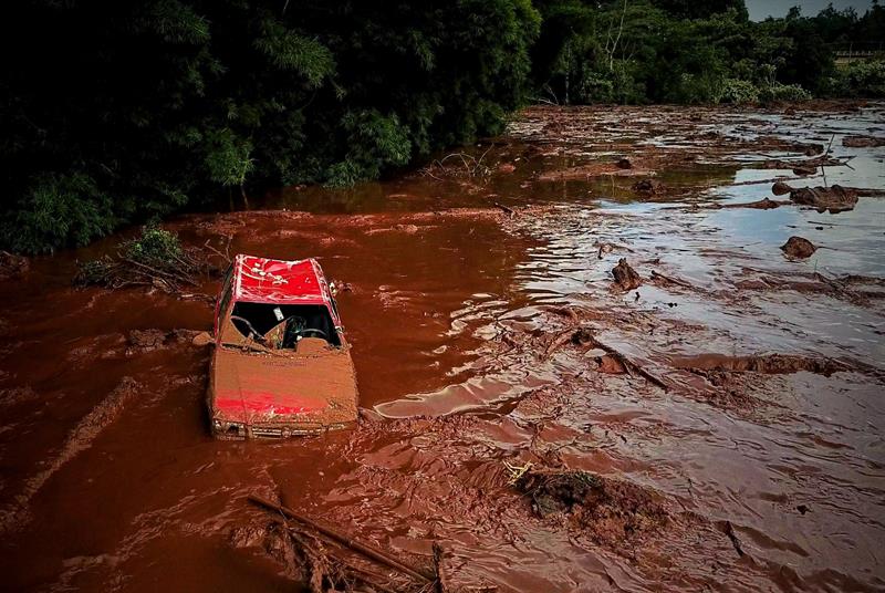 PF prende cinco por rompimento de barragem de Brumadinho