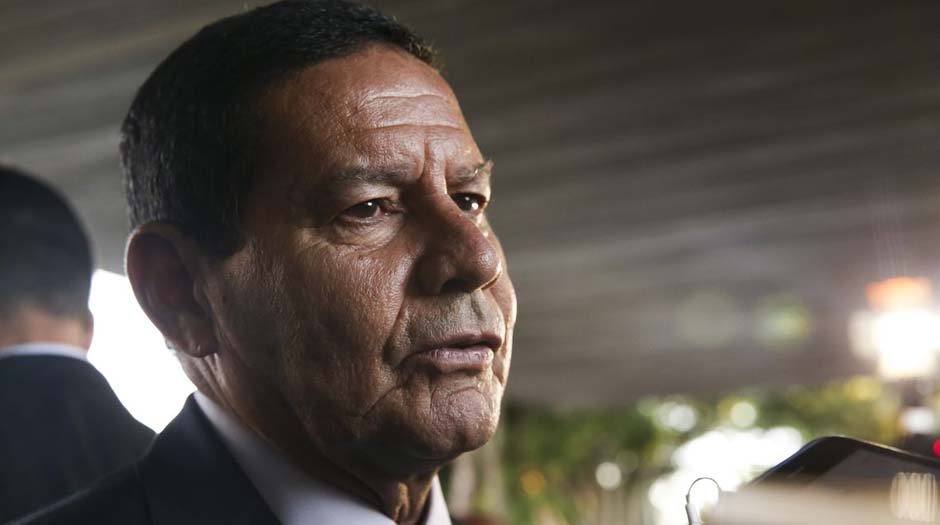 Mourão sobre Wyllys: ‘Quando fala em ameaça, tem que dizer quem e como’