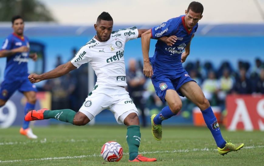 Palmeiras vence São Caetano e segue invicto no Paulistão