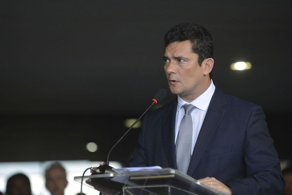 Moro: ‘Petrobras foi saqueada num volume sem paralelo no governo Lula’