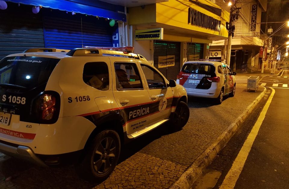 Criminoso morre após troca de tiros com a PM no centro de Marília