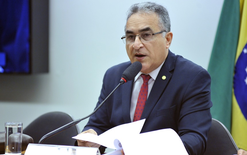 Deputado pede desculpa por fala sobre ‘morte’ de Bolsonaro