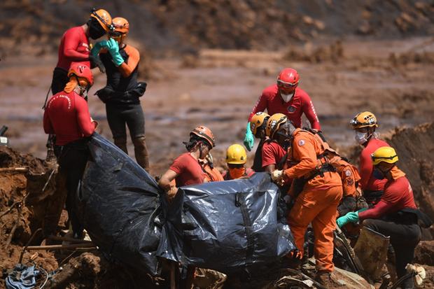 Tragédia de Brumadinho deixa 134 pessoas mortas