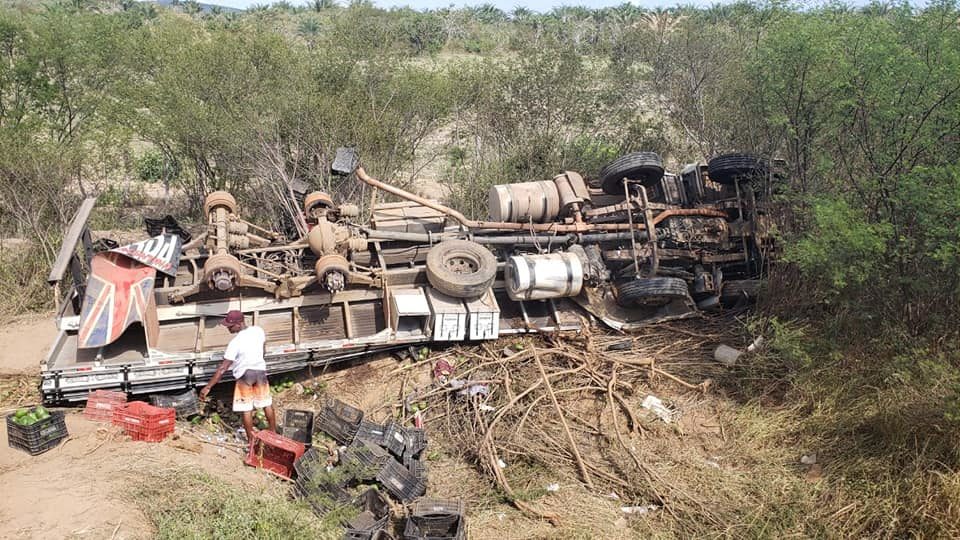 Mariliense morre após grave acidente com caminhão na Bahia