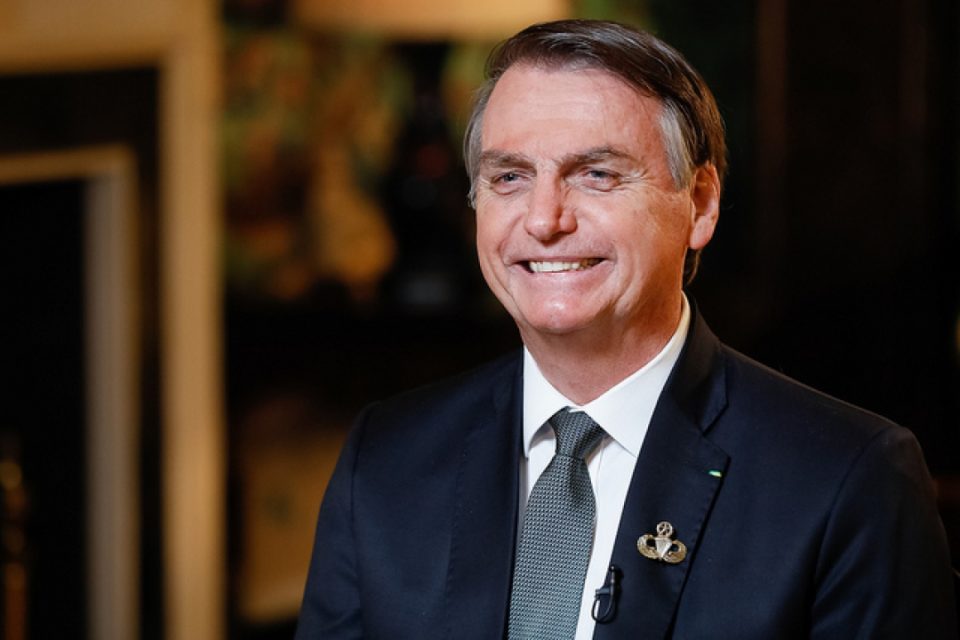 Bolsonaro tem como lema ‘tudo pela paz’, diz porta-voz