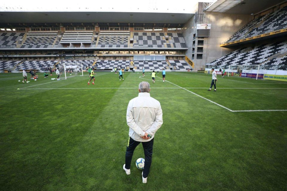 Tite pretende fazer alterações no jogo contra os checos