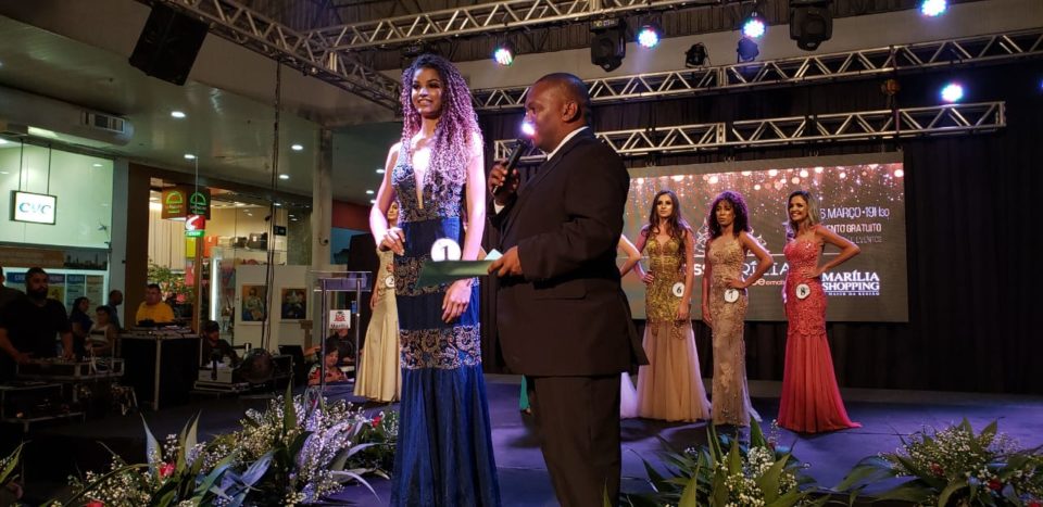 Thayná Ribeiro Roque é eleita Miss Marília 2019 