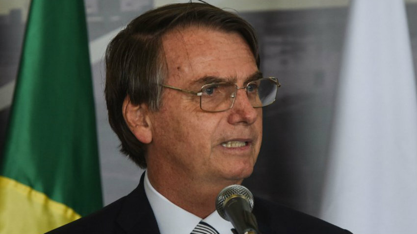 Bolsonaro critica exigência de curso contra assédio em edital de concurso