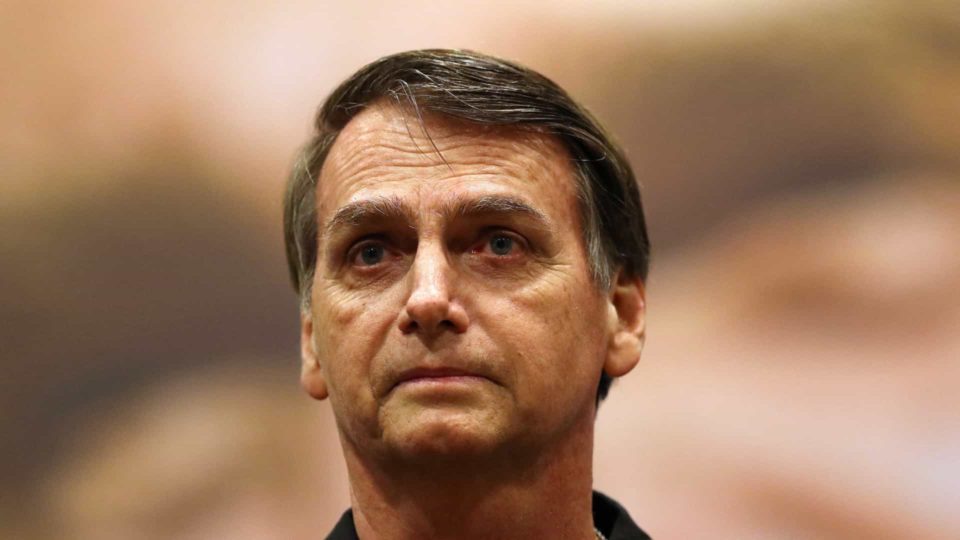 Intelectuais do mundo dizem ‘não’ ao 31 de março festivo de Bolsonaro