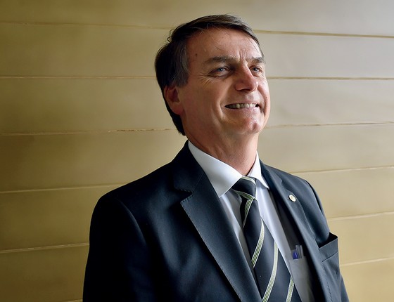 Parlamento no Brasil quer limitar poder do presidente