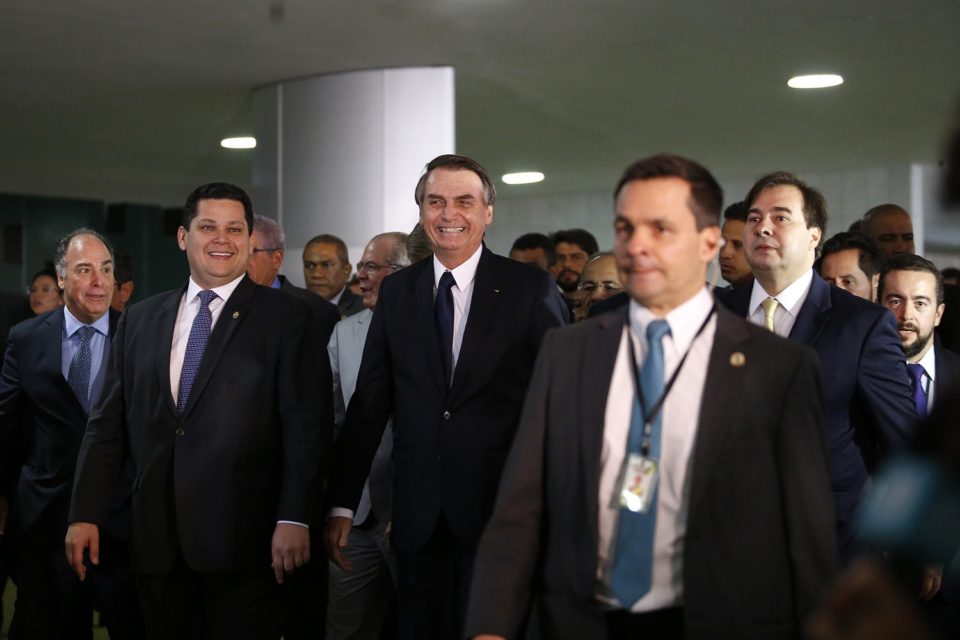 Propostas de Bolsonaro emperram na Câmara; nenhuma foi aprovada