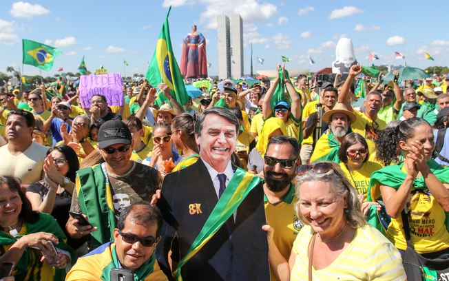 Manifestantes pró-Bolsonaro foram às ruas em todos os Estados do País