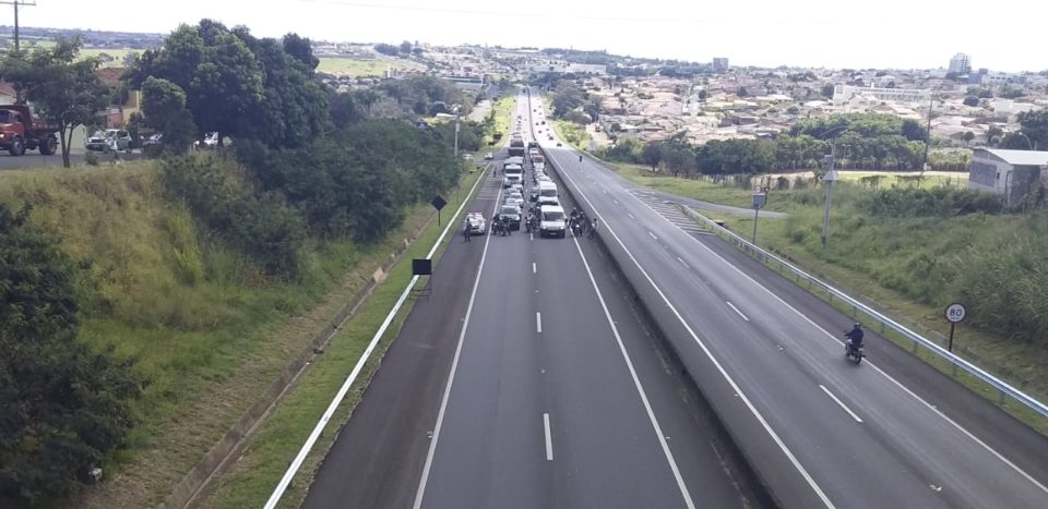 Manutenção na Rodovia do Contorno causa congestionamento