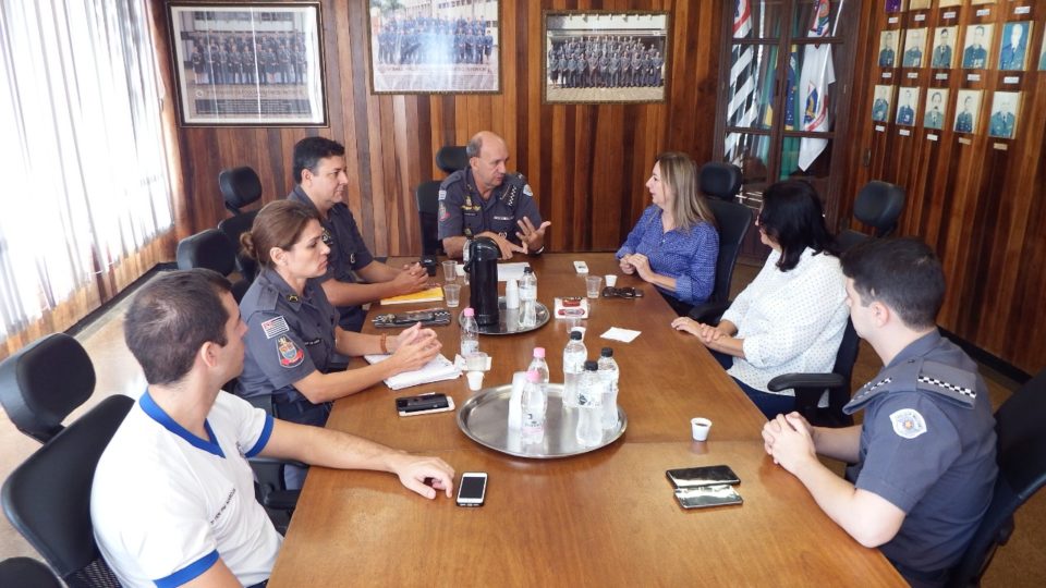 Prefeitura, Câmara e PM se reúnem para traçar ações conjuntas