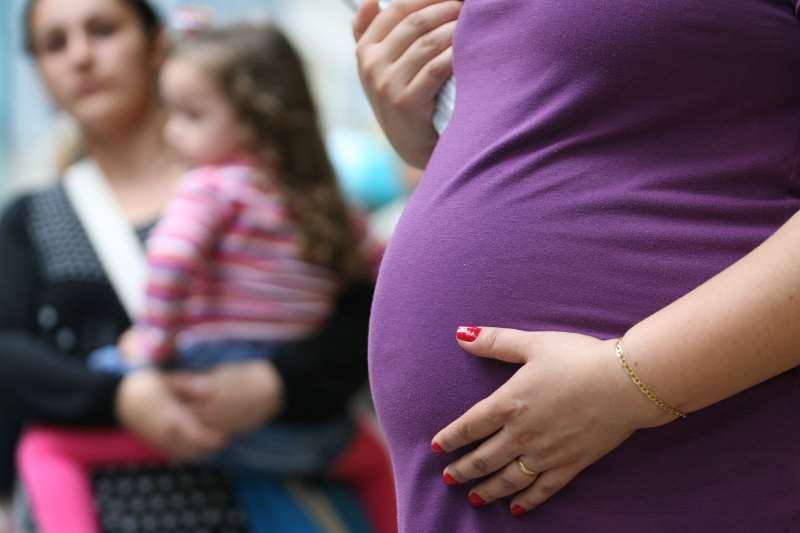 Grávidas e lactantes não podem trabalhar em condições insalubres