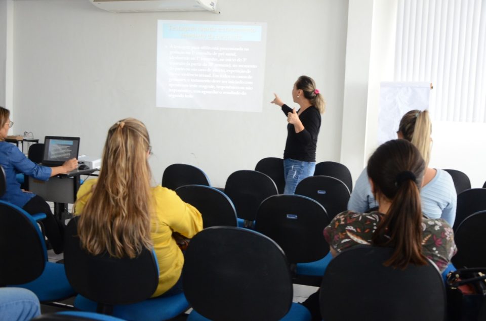 Especialista faz “roda de conversa” com médicos sobre sífilis gestante