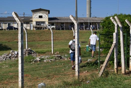 Penitenciária de Marília abriga o dobro da capacidade de presos