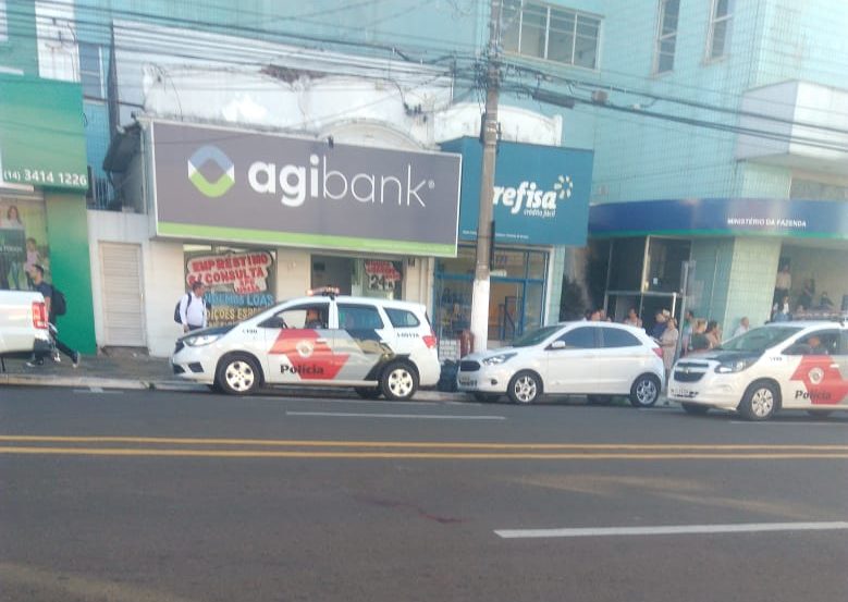 Mulher é atropelada por moto na Avenida Sampaio Vidal