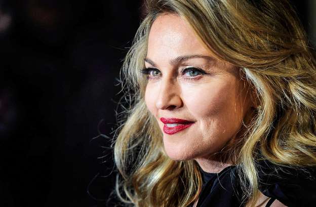 ‘Ninguém comentaria minha idade se eu fosse homem’, diz Madonna