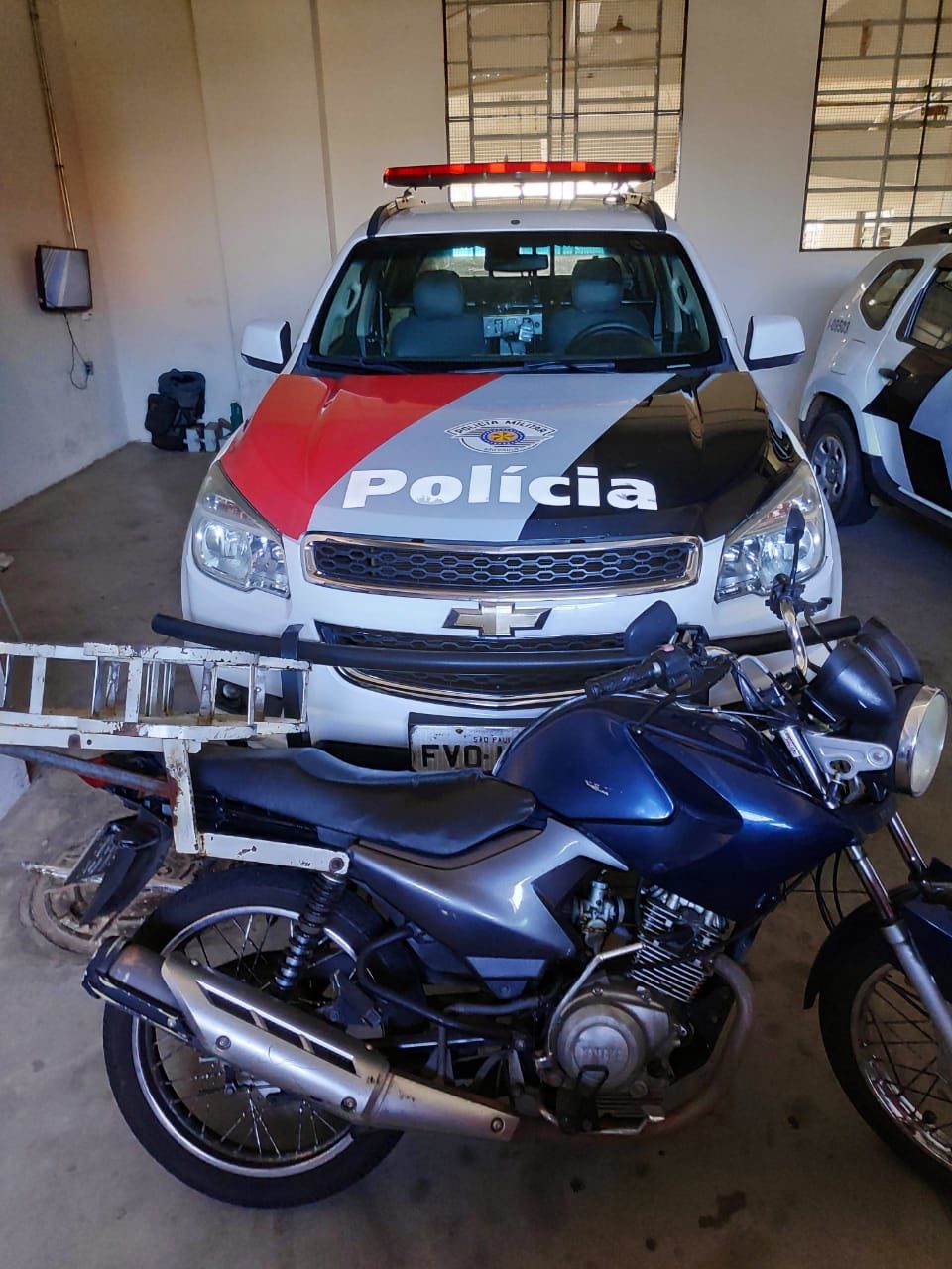 Polícia Militar apreende menor que furtou moto