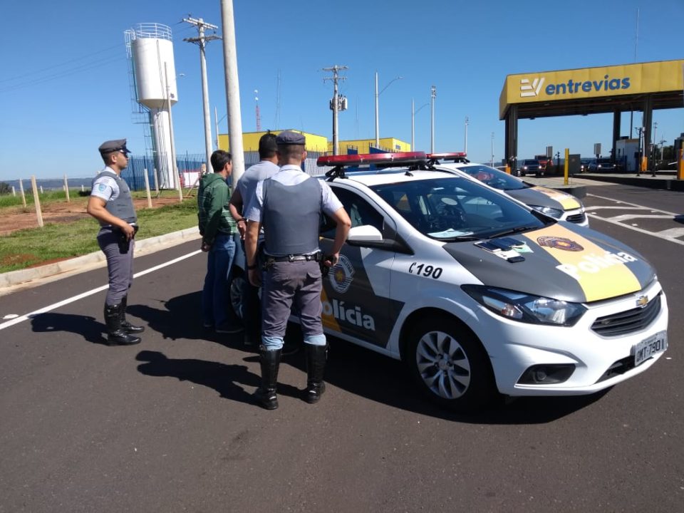 Homem é preso após tentar subornar Policiais Rodoviários