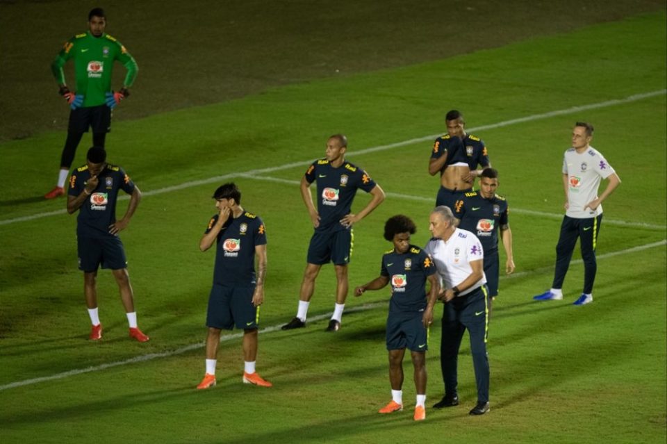 Lesões se tornam a principal dor de cabeça para Tite na seleção