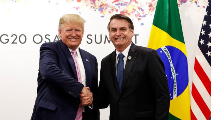 Bolsonaro é ‘especial’ e ‘muito amado pelo povo’, diz Trump