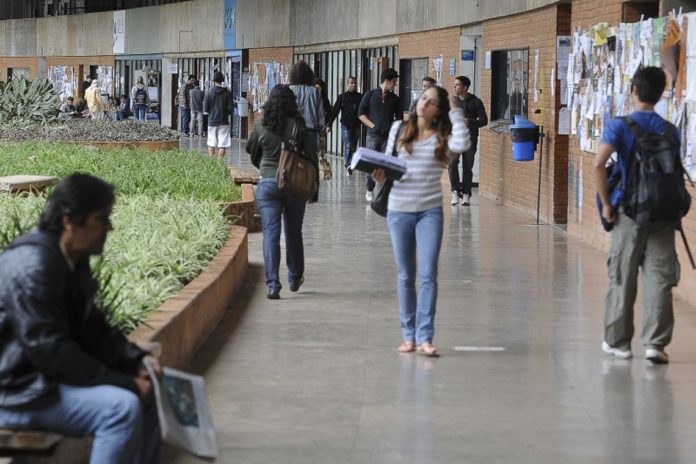 Brasil perde liderança no ranking das melhores universidades