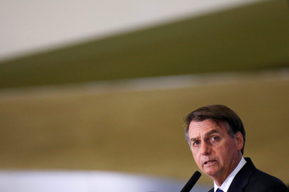 Bolsonaro acompanha investigação sobre facada