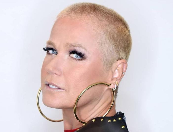 Xuxa aponta cobranças diferentes para homens e mulheres